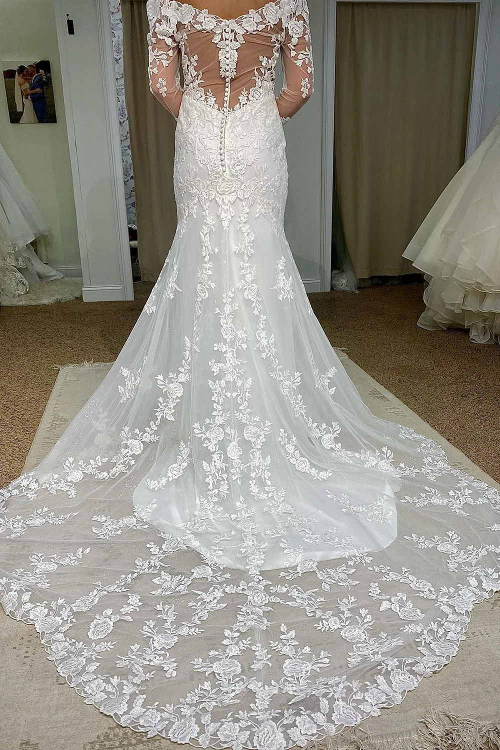 Anika | Tulle Mermaid Off The Shoulder White Long Wedding Dress with Appliques