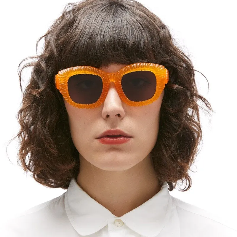 B2-Vibrant Mandarin / 2Grey
