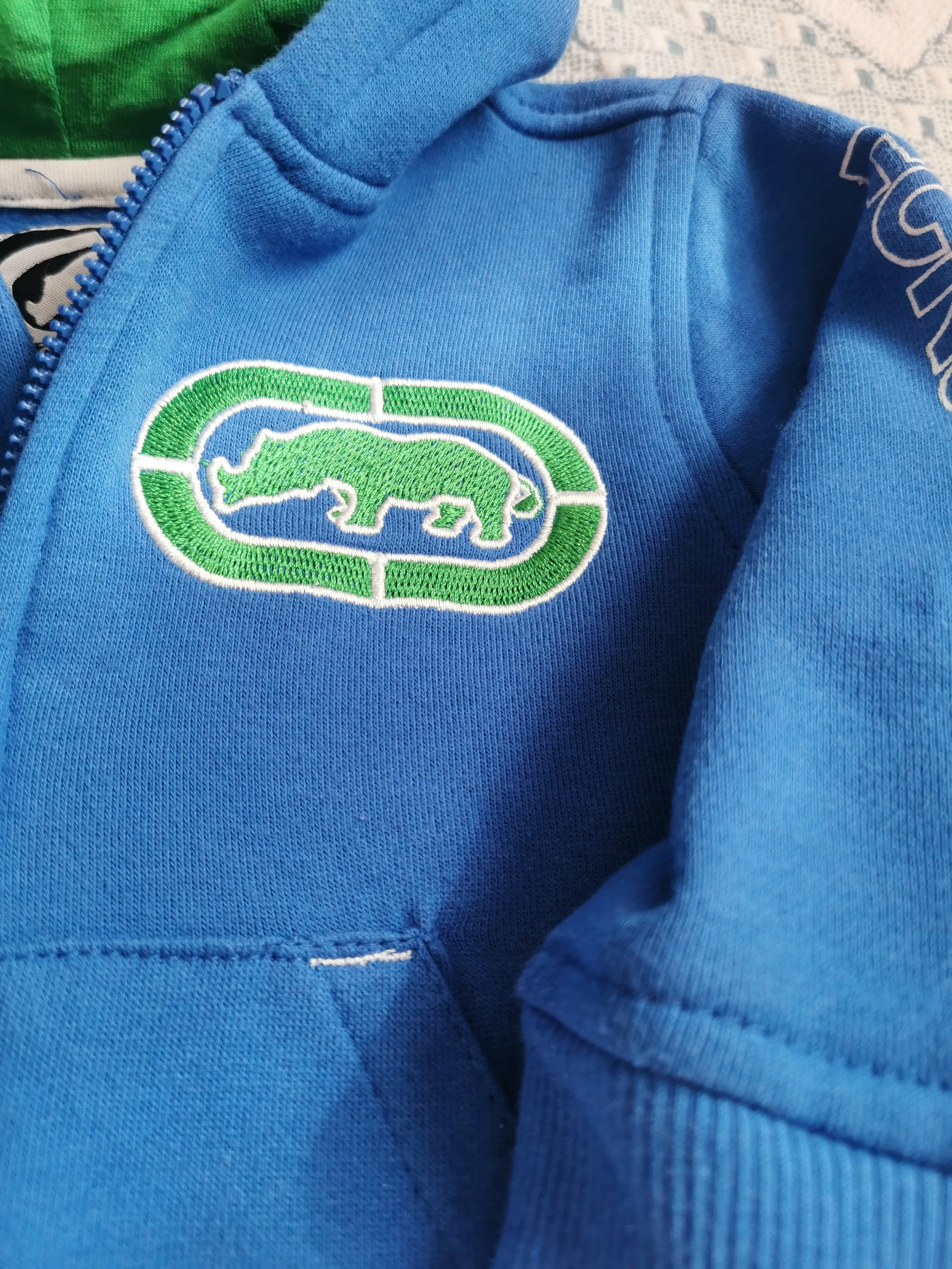 BABY BOY SIZE 12 MONTHS - ECKO Unlimited, Blue Zippered Hoodie EUC B30