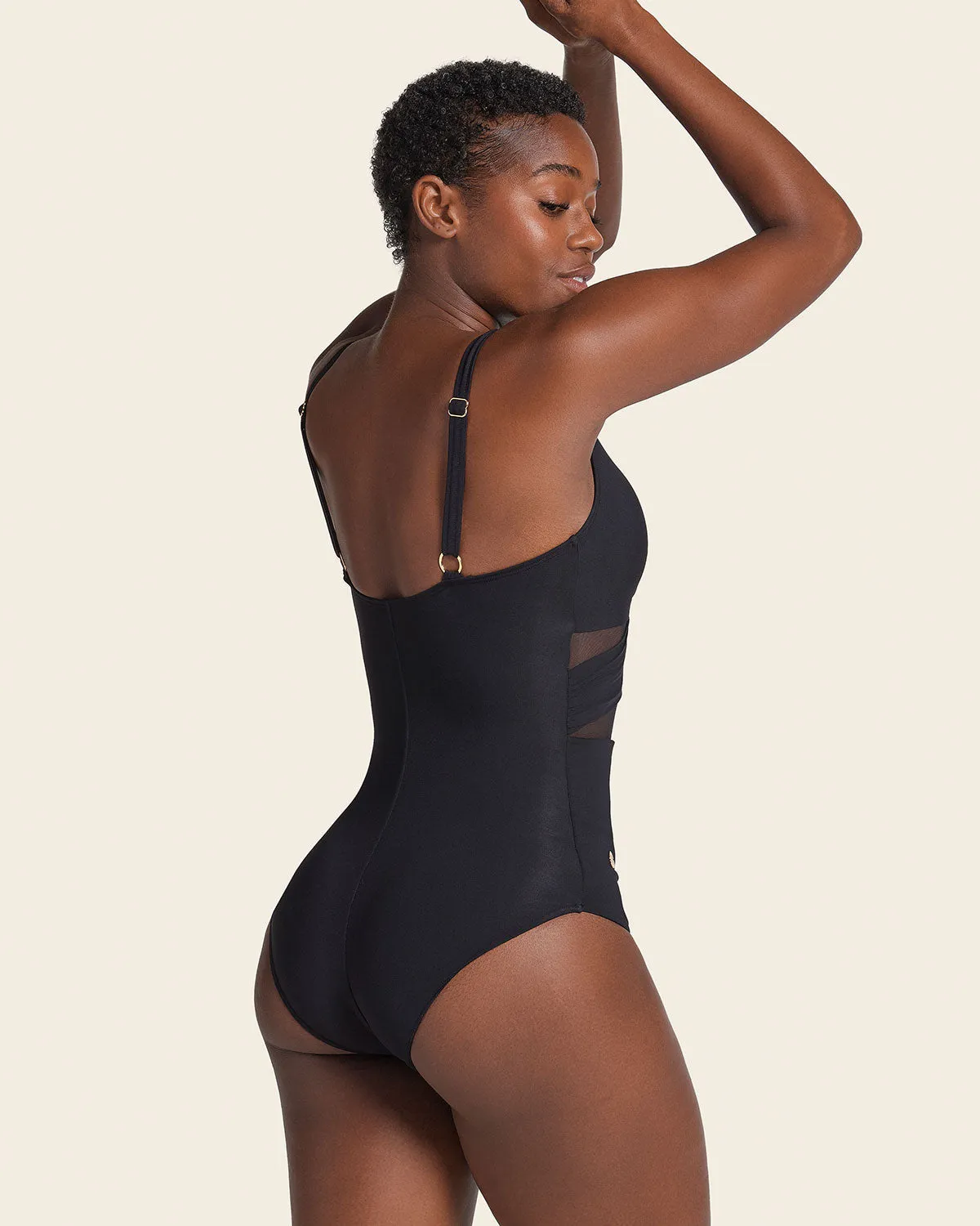 Contrast Detail One Piece Swimsuit with Slimming Compression