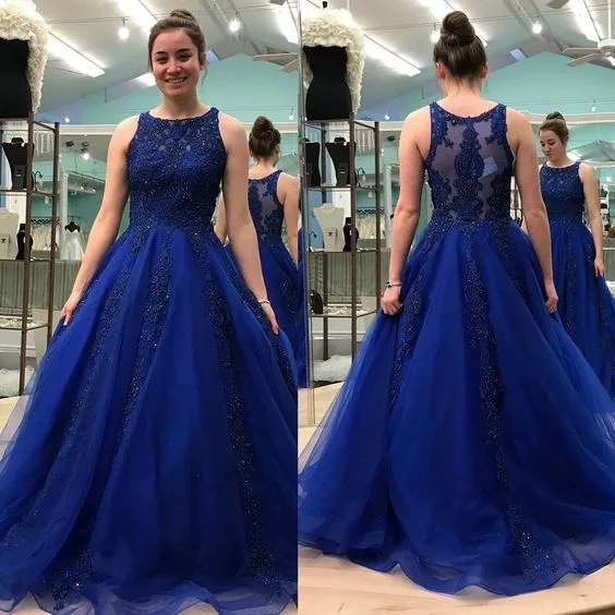 Elegant 2019 Burgundy Quinceanera Dresses Beaded Lace Appliques Ball Gown Sweet 16 vestidos de quinceañera