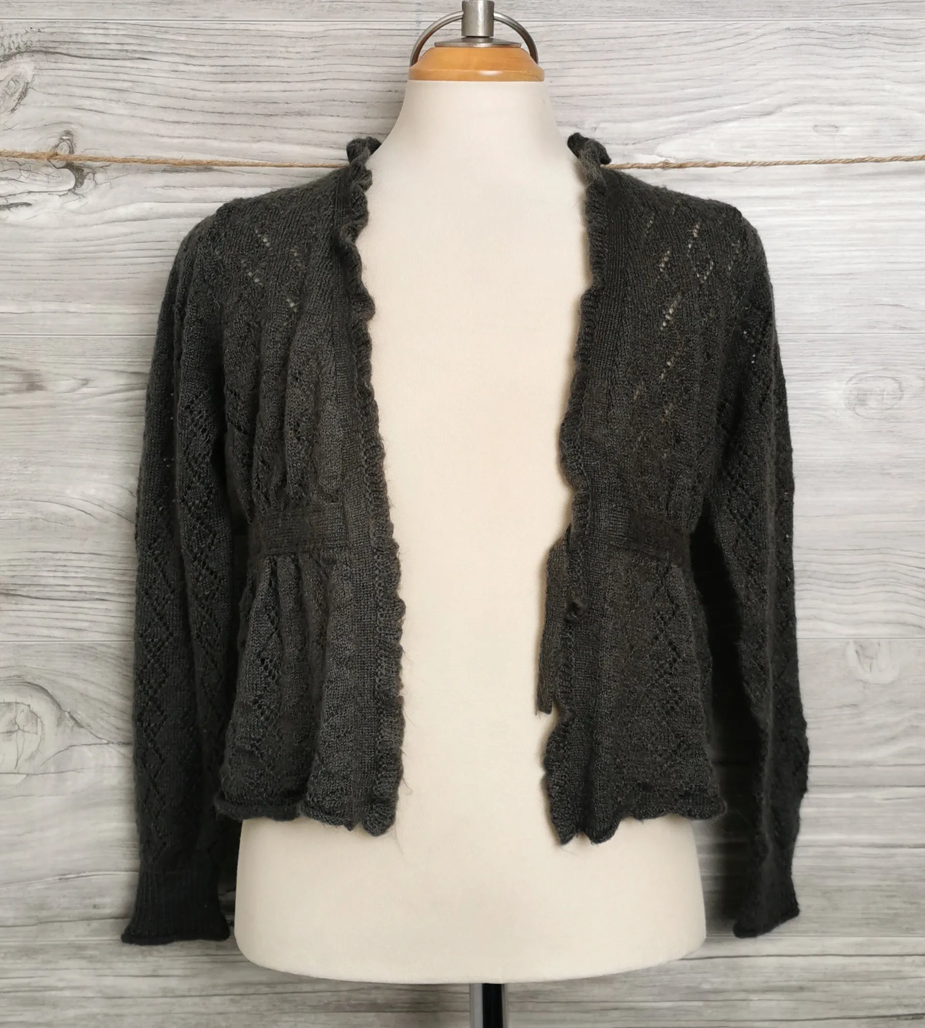 GIRL SIZE LARGE (7/8 YEARS) - MEXX Kids, Super Soft Knit Sweater EUC B42