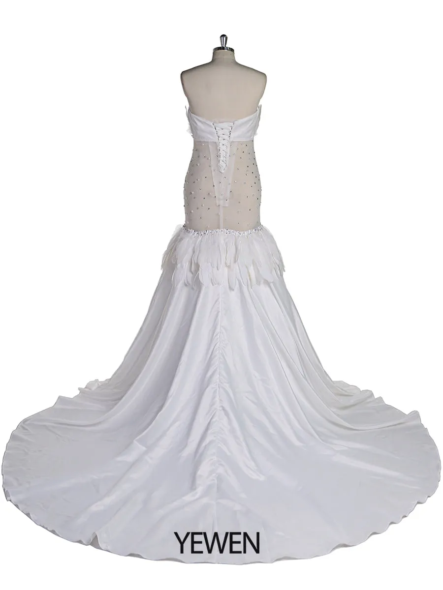 Gorgeous Beadings Mermaid Wedding Dress Sexy See Thru Strapless Long Maternity Dress Photography Dress with Feathers YEWEN