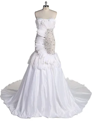 Gorgeous Beadings Mermaid Wedding Dress Sexy See Thru Strapless Long Maternity Dress Photography Dress with Feathers YEWEN