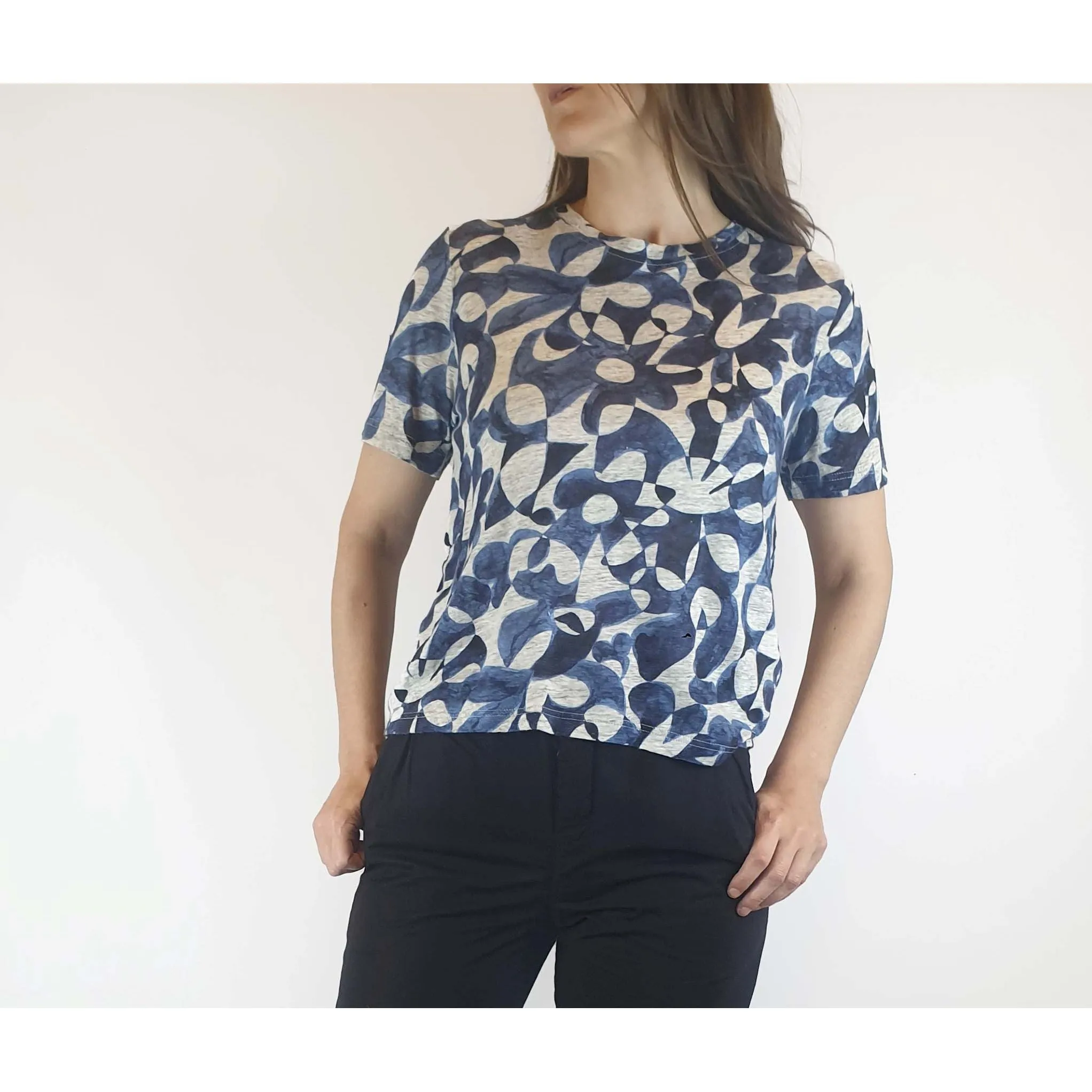 Gorman preloved tee shirt size 8