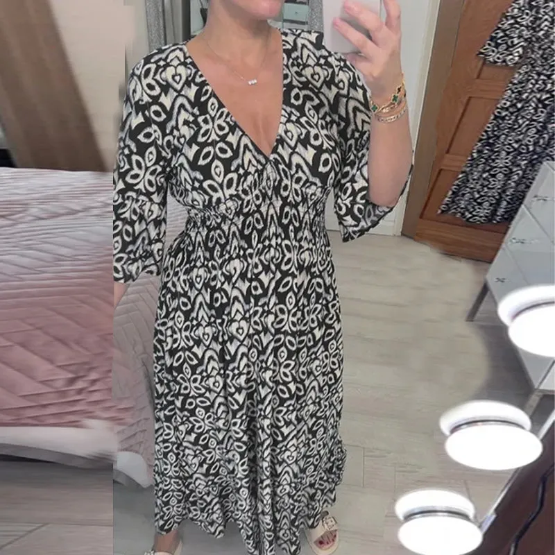 Guadalupe® | Refined fashionable dress
