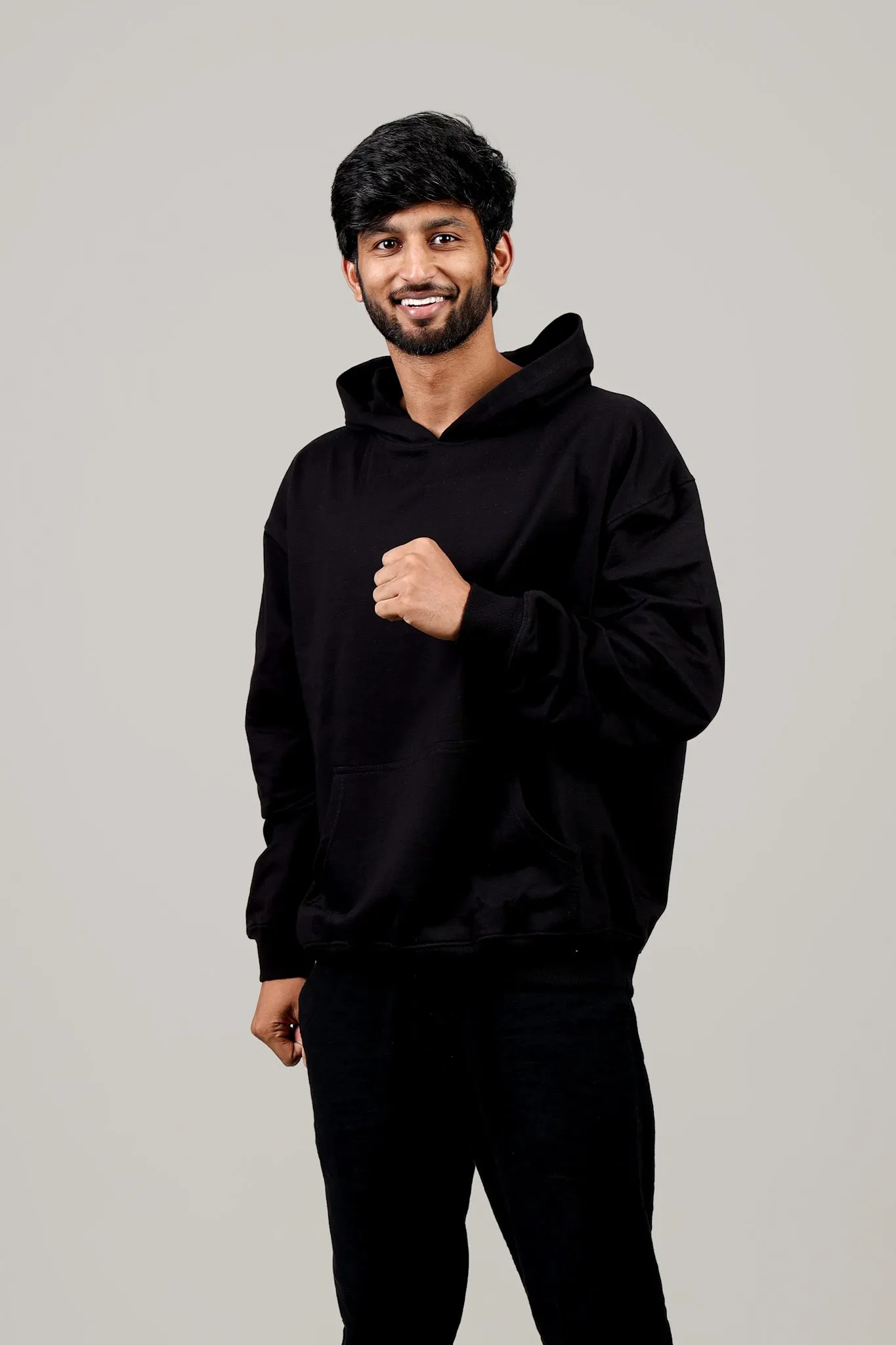 Howl Black Hoodie