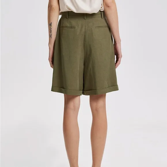 Lattelier Olive Green Longline Tailored Linen Blend Shorts