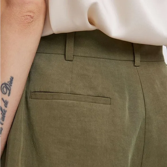 Lattelier Olive Green Longline Tailored Linen Blend Shorts