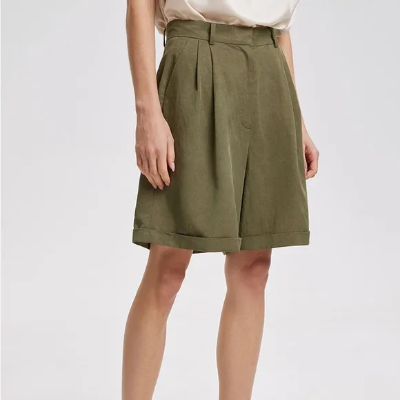 Lattelier Olive Green Longline Tailored Linen Blend Shorts