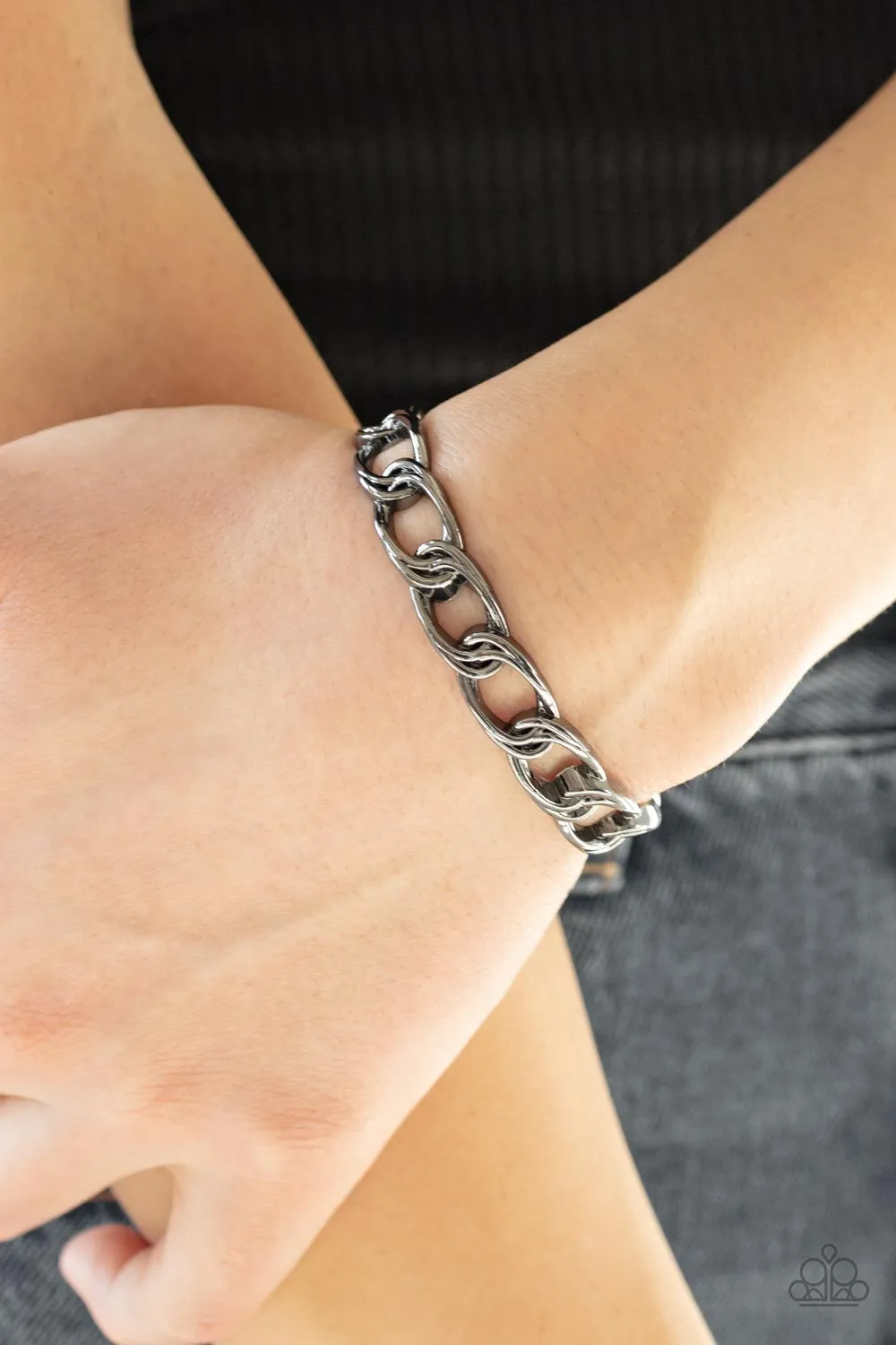 LINK Tank - Black Bracelet