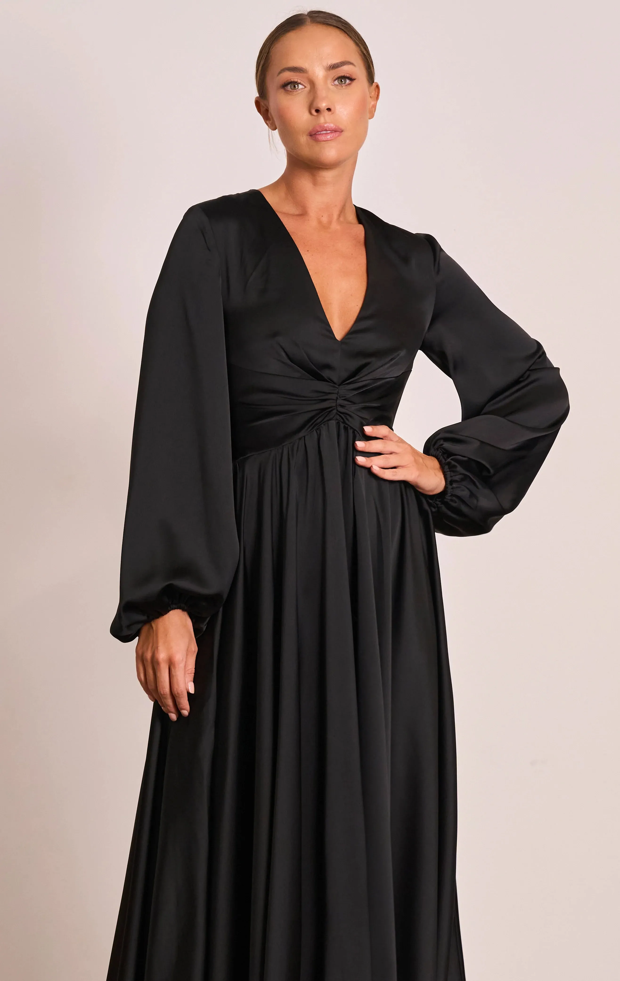 Lucia Sleeve Midi