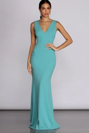 Miriam Lady Stylish In Dress