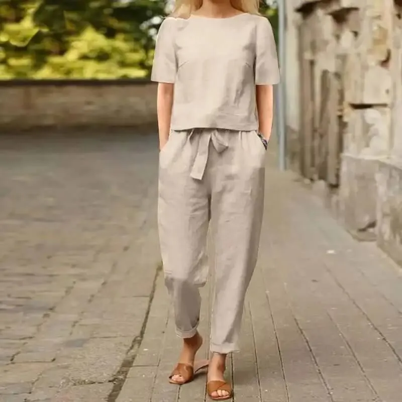 Noelia® | Elegant Comfort: Soft and Refined Set