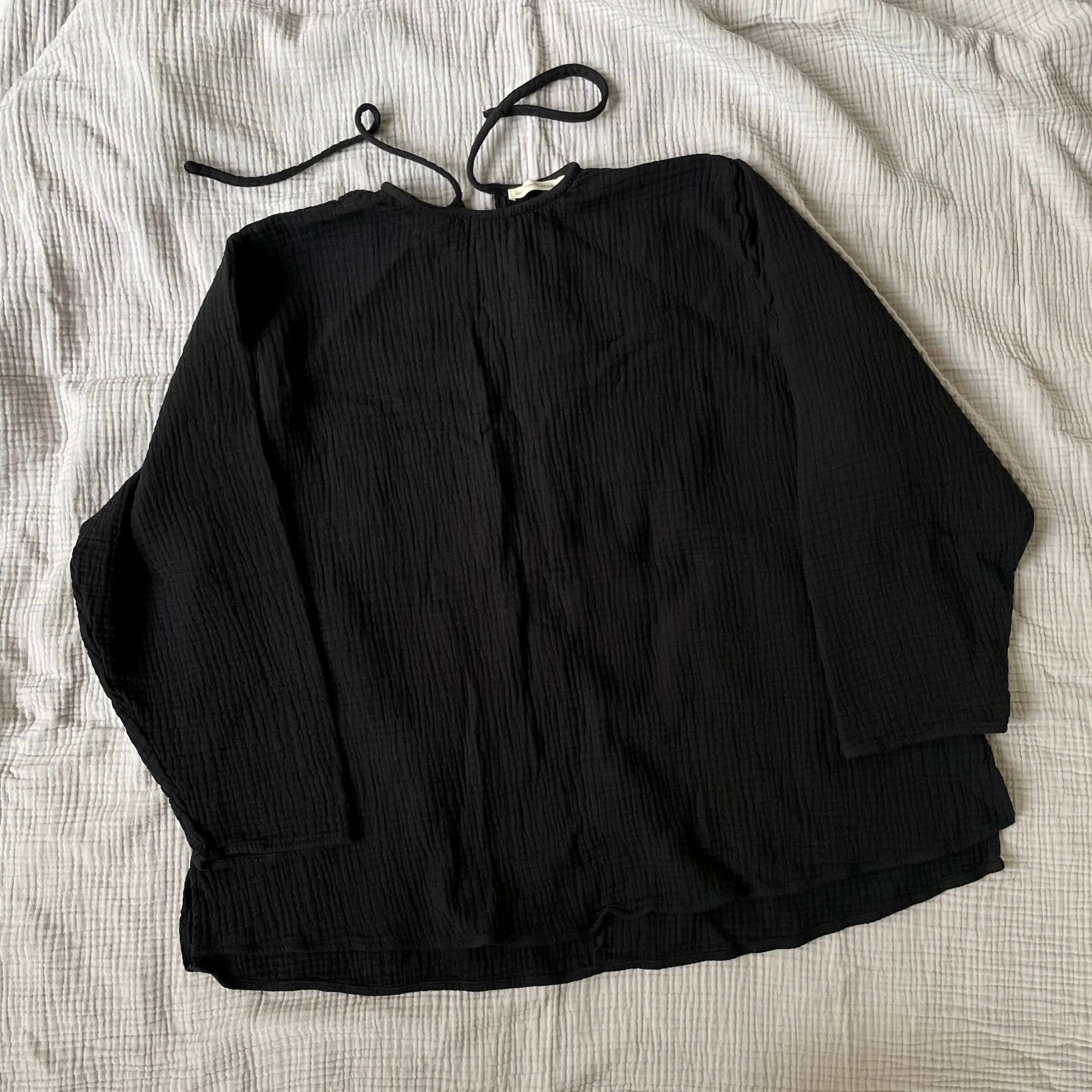 October Top Black (New Version)