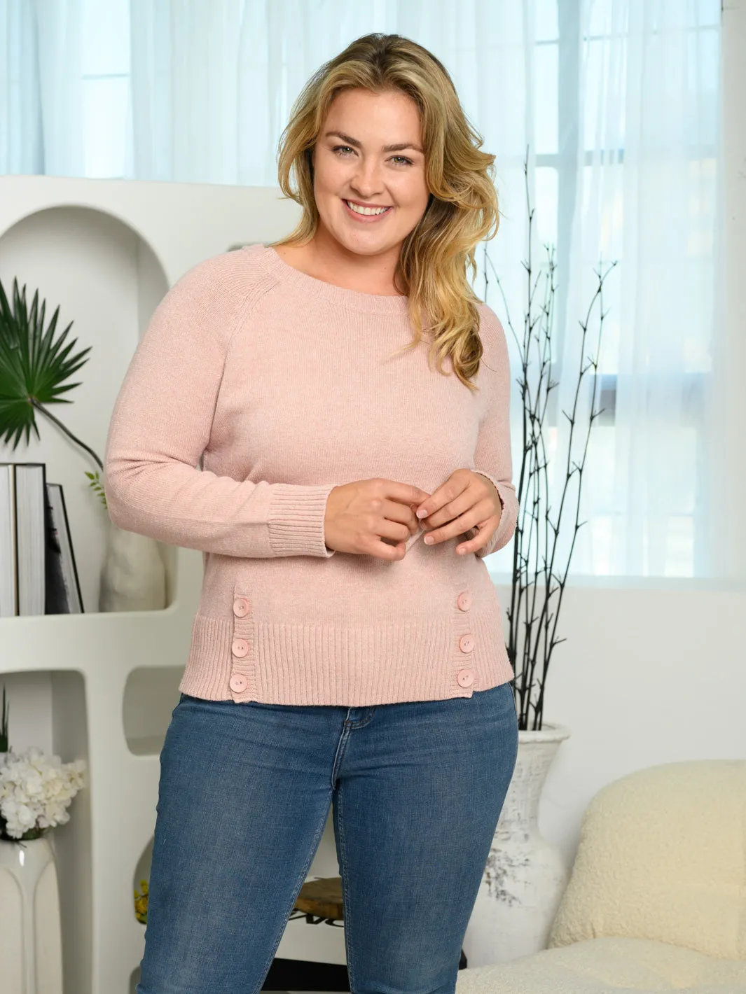 PLUS SIZE LONG SLEEVE FRONT BUTTONS DETAILED PULLOVER SWEATER
