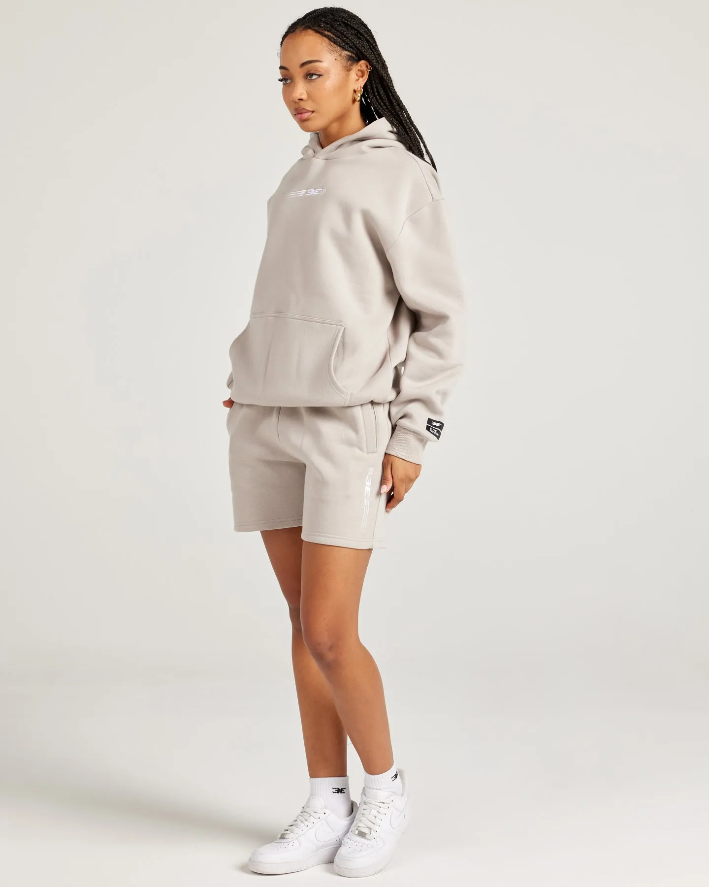Pursuit Shorts - Taupe
