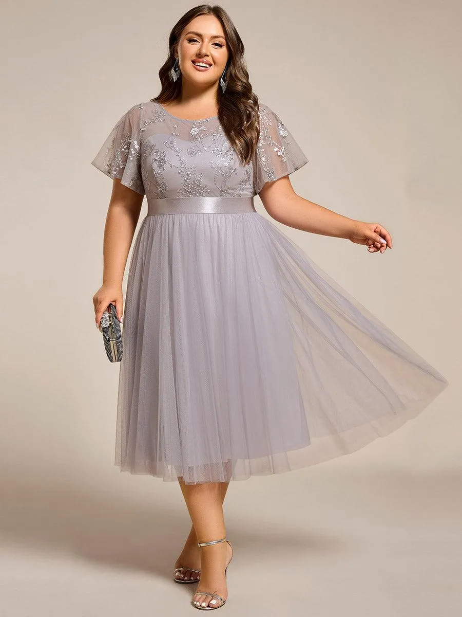 Robe de demoiselle d'honneur en tulle embelli avec manches transparentes