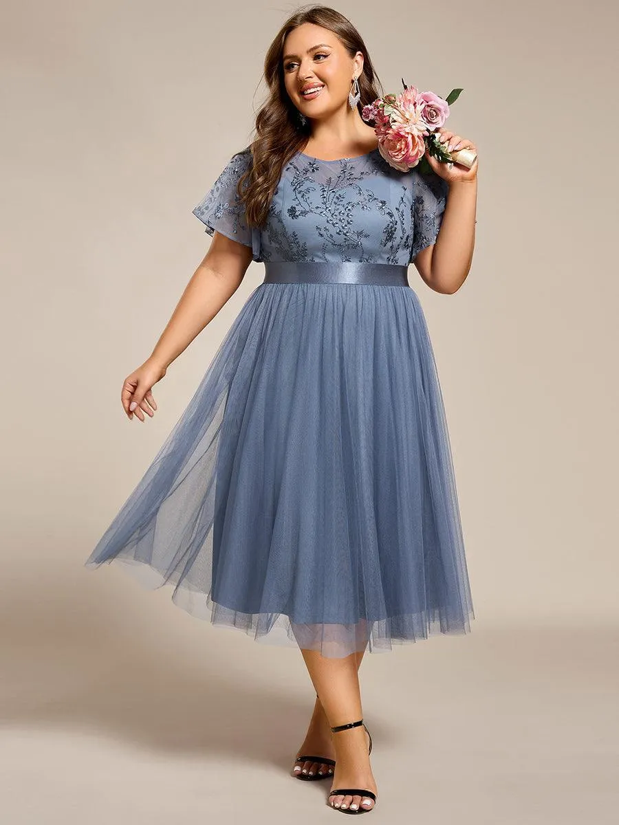 Robe de demoiselle d'honneur en tulle embelli avec manches transparentes
