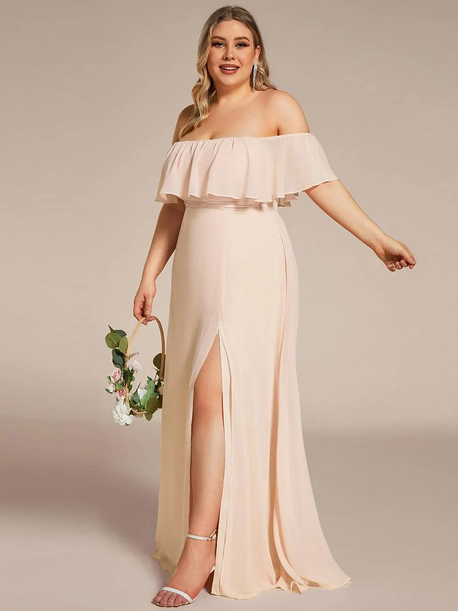 Robe de demoiselle d'honneur grande taille à volants et épaules dénudées
