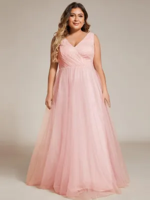 Robe de demoiselle d'honneur élégante en dentelle et tulle grande taille sans manches col en V