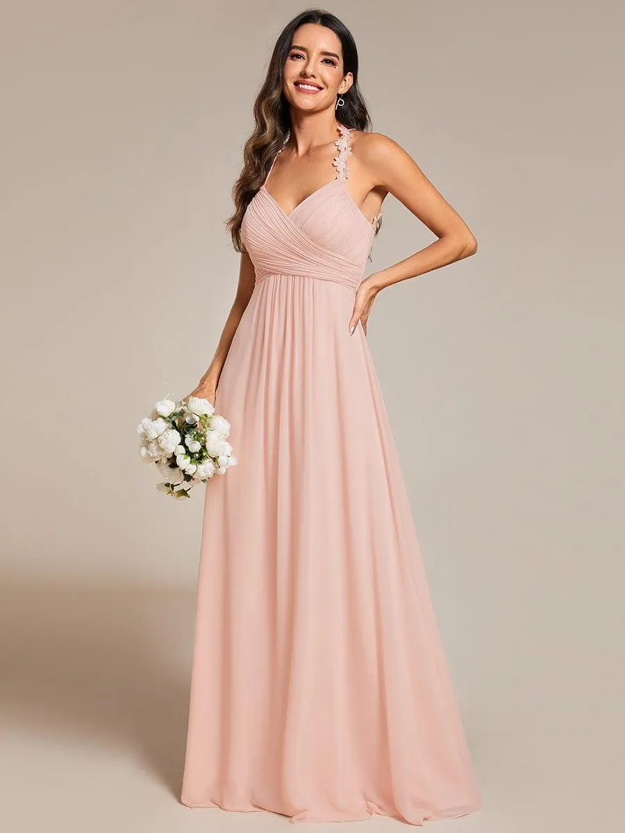 Robe de demoiselle d'honneur plissée dos nu à fleurs et col licou avec col en V