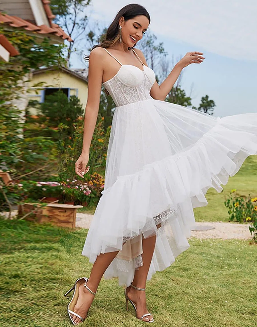 Robe de mariée haut-bas avec corset chérie et bretelles spaghetti