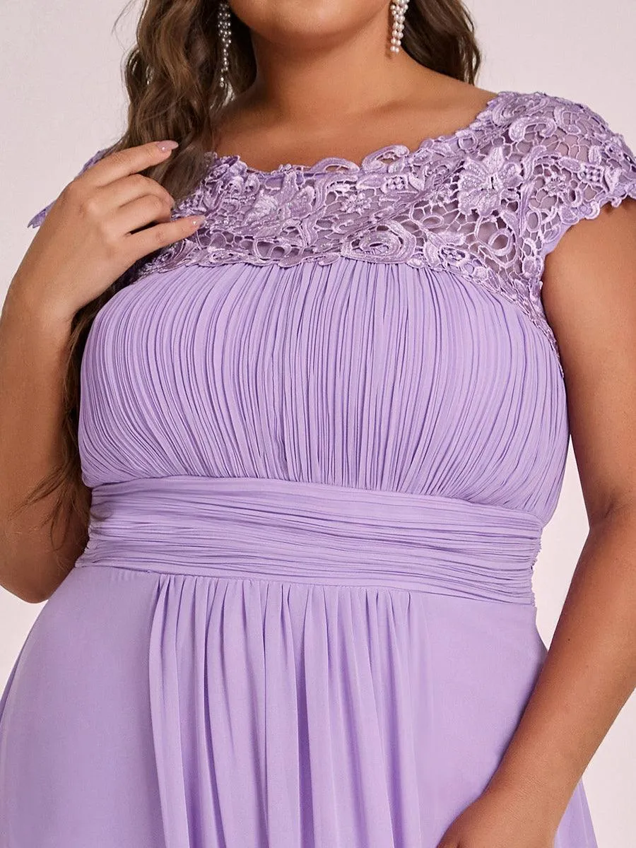 Robe mariage invitée élégante et flatteuse de grande taille