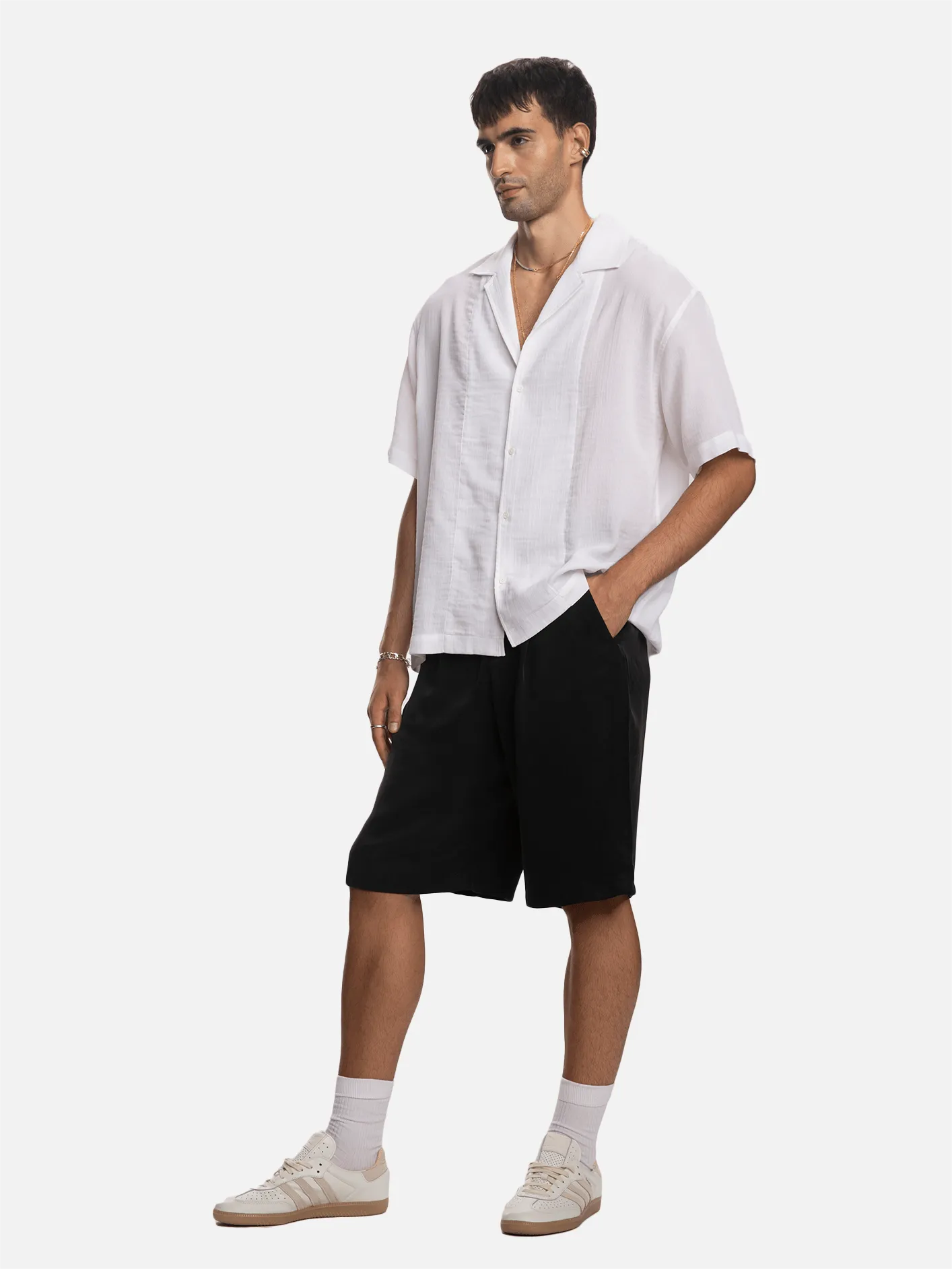 Saki Pilili Tailored Şort - Siyah