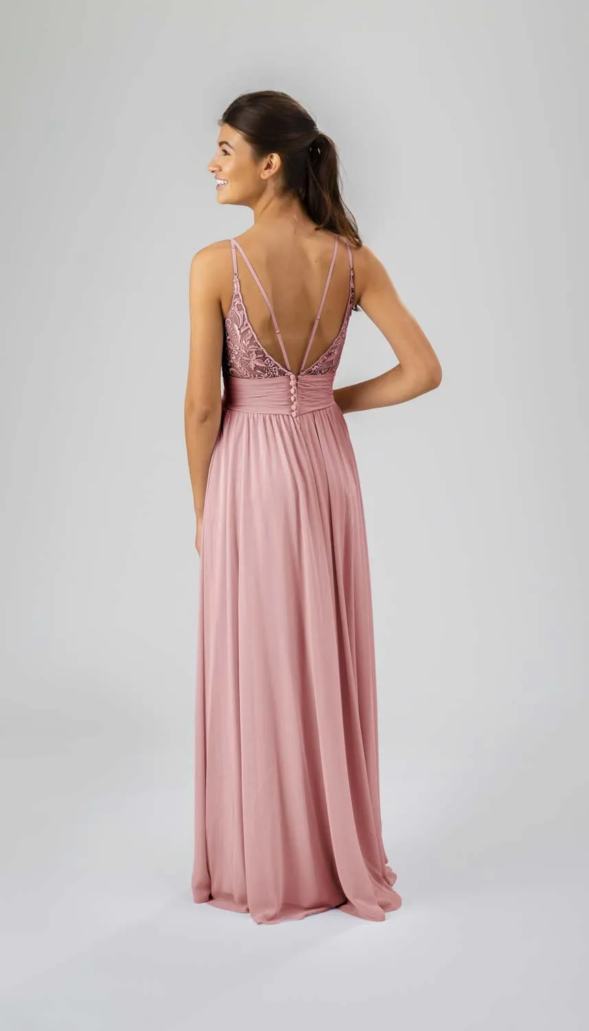 Sample Andrea Size 32