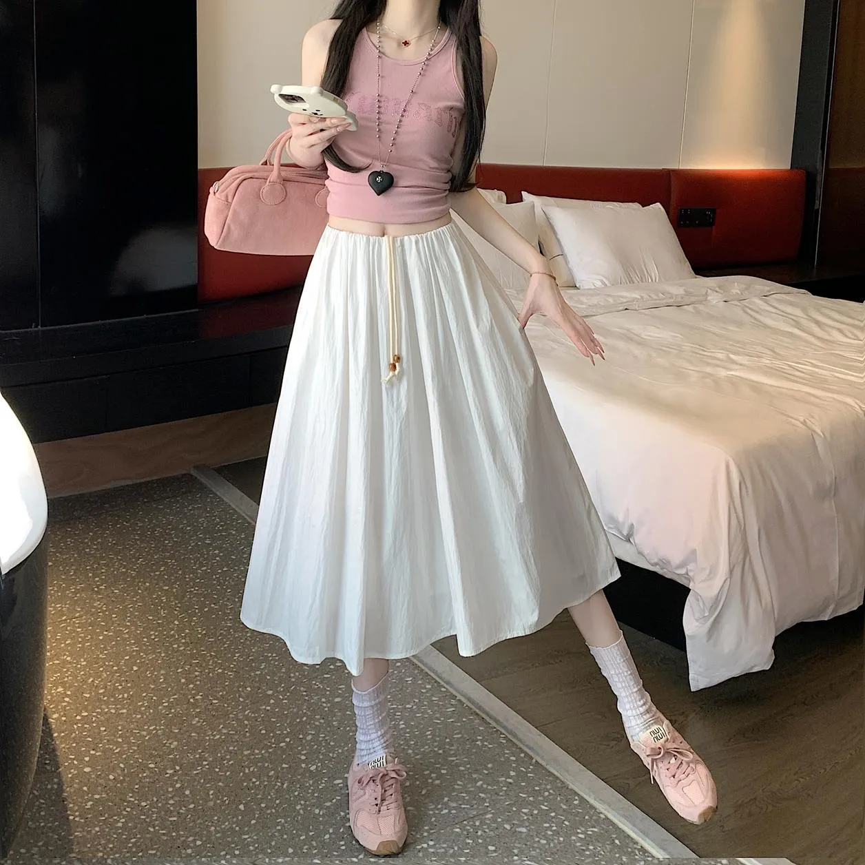 Stylish Mid-Waist A-line Skirt with Pleats and Drawstring