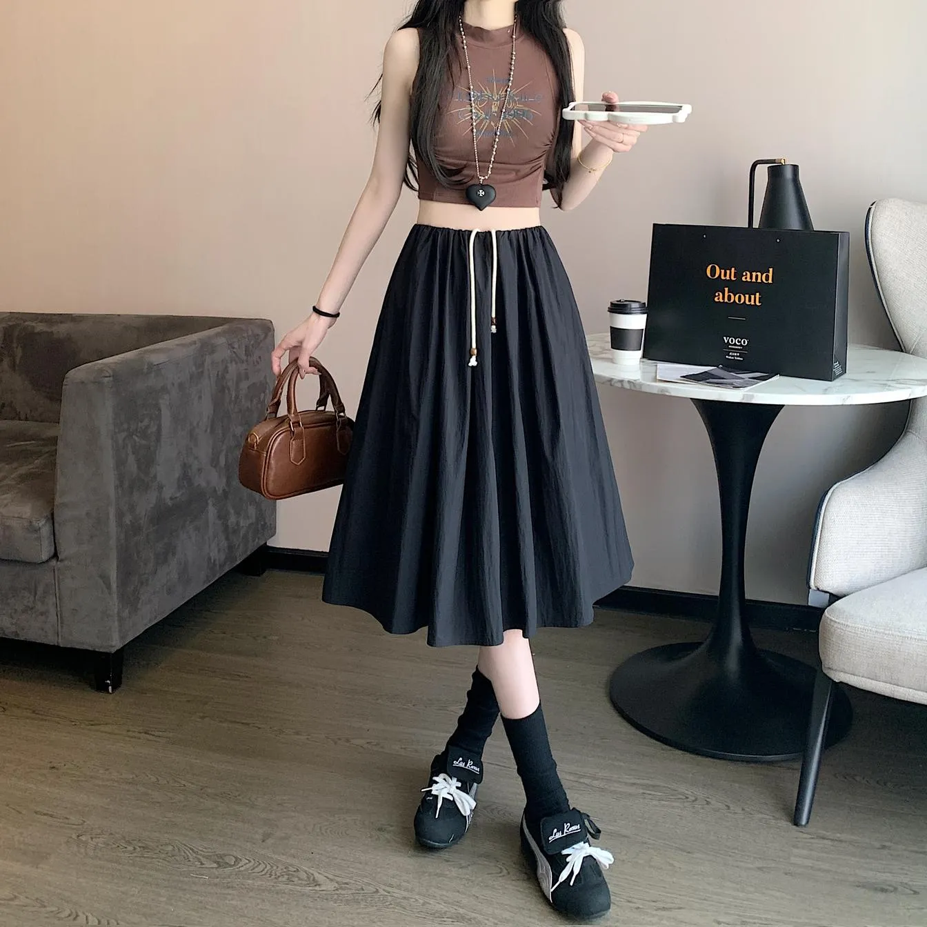 Stylish Mid-Waist A-line Skirt with Pleats and Drawstring