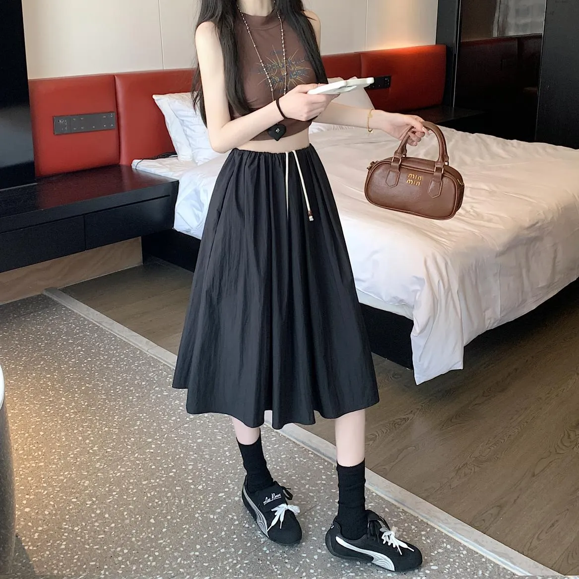 Stylish Mid-Waist A-line Skirt with Pleats and Drawstring