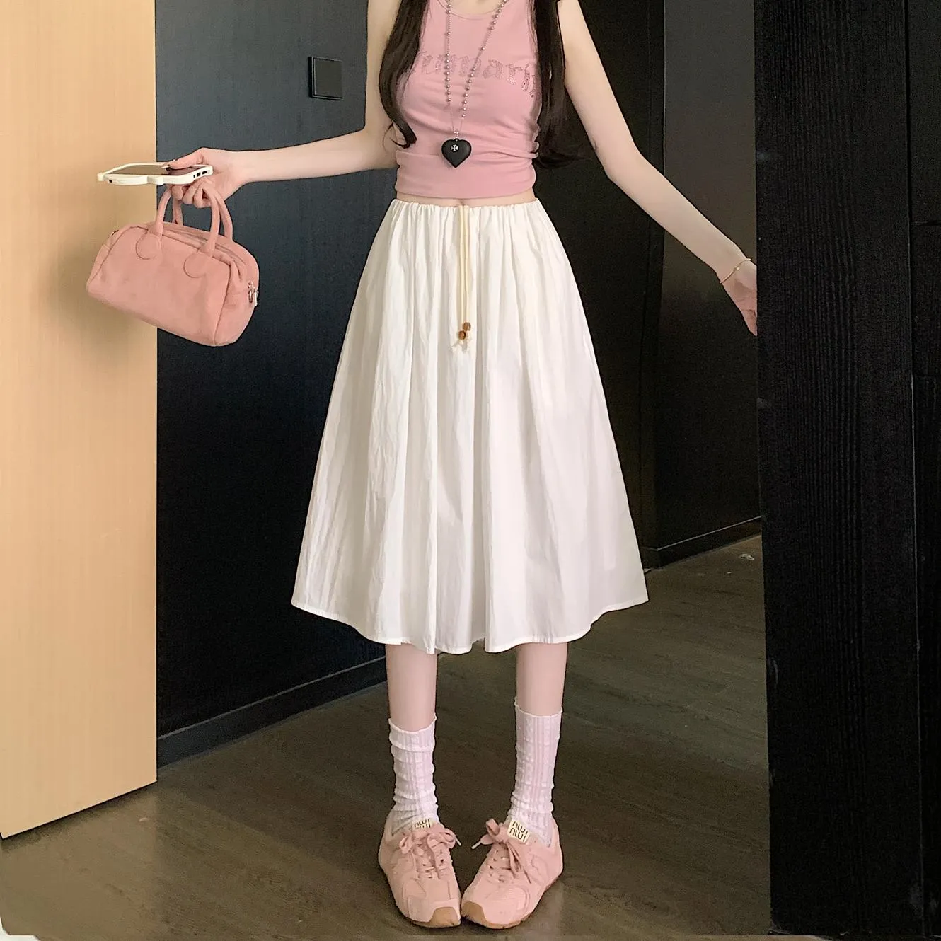 Stylish Mid-Waist A-line Skirt with Pleats and Drawstring