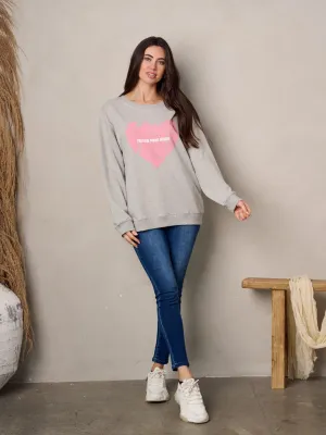 WOMEN'S LONG SLEEVE GRAPHIC SWEATER