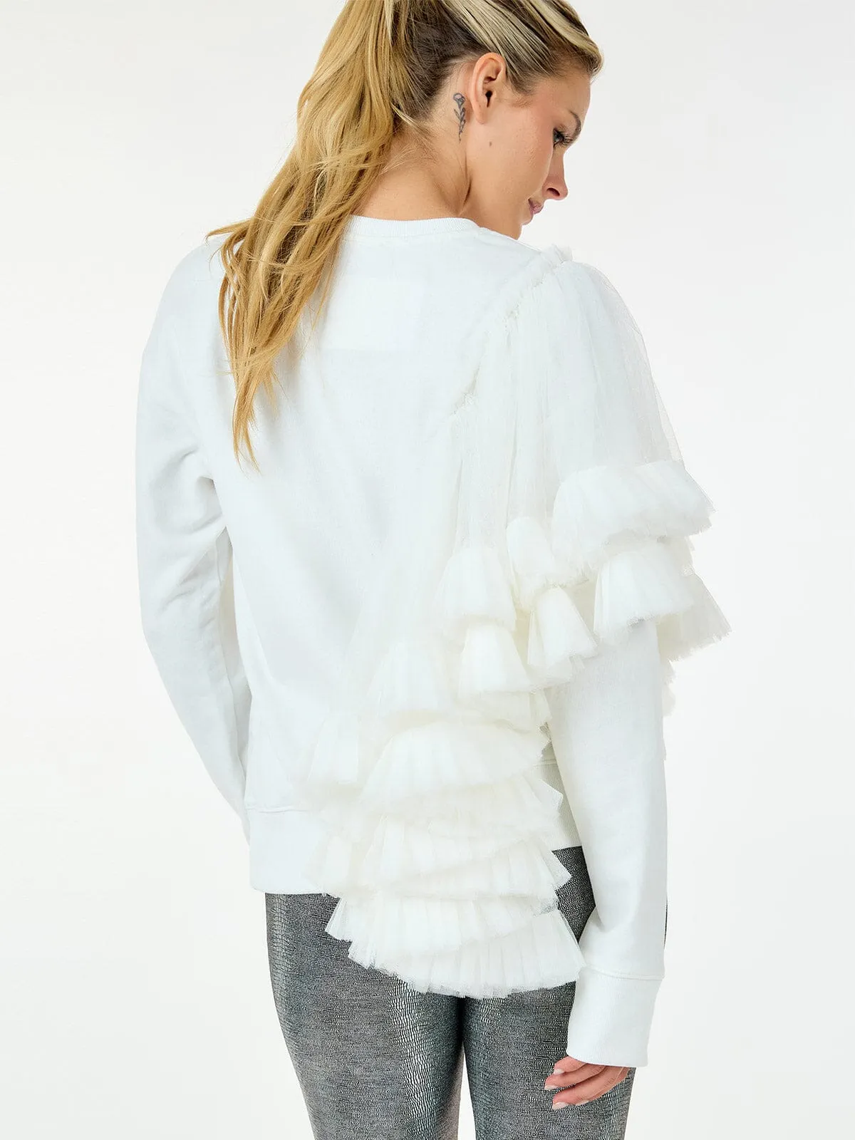 WOMEN'S LONG SLEEVE RUFFLE DETAILED PULLOVER SWEATER
