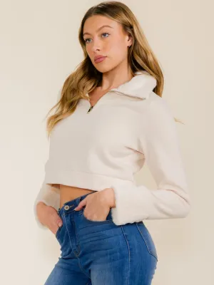 WOMEN'S LONG SLEEVE ZIP UP SHERPA DETAILED CROP SWEATER