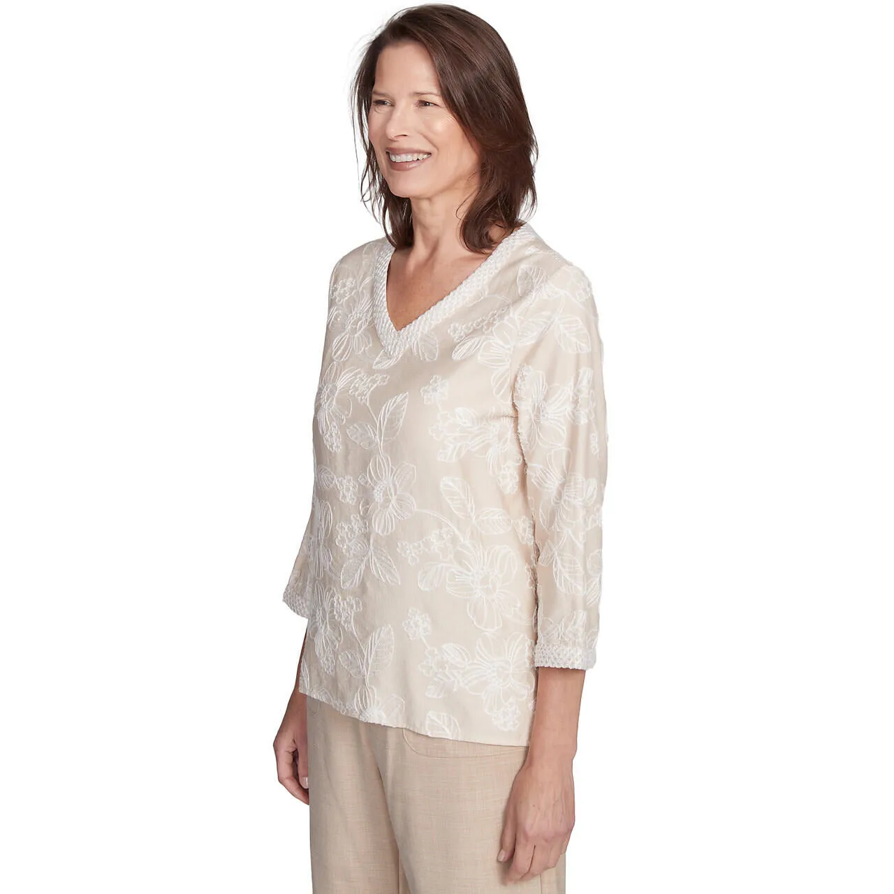 Women's Tossed Floral Embroidery V-Neck Top - 88442