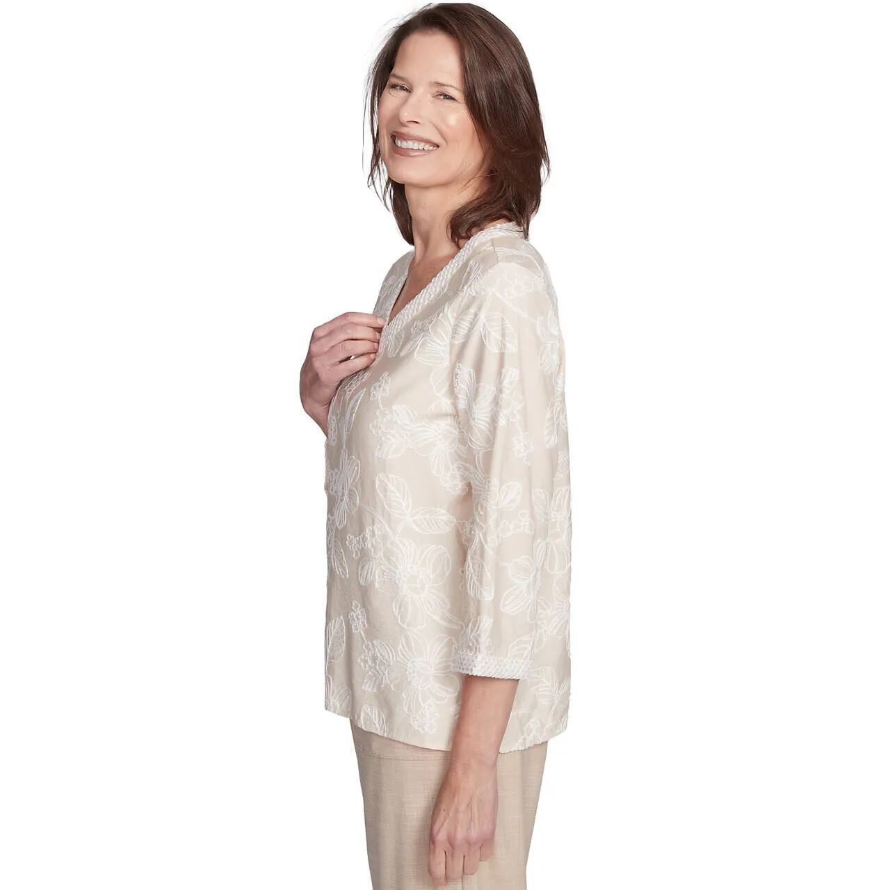 Women's Tossed Floral Embroidery V-Neck Top - 88442